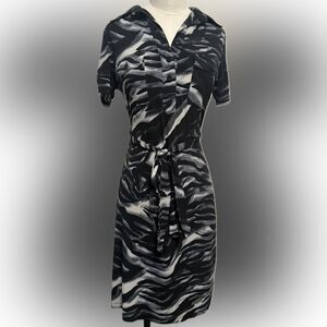 En Focus Black and Gray Patterned Dress, Size 6